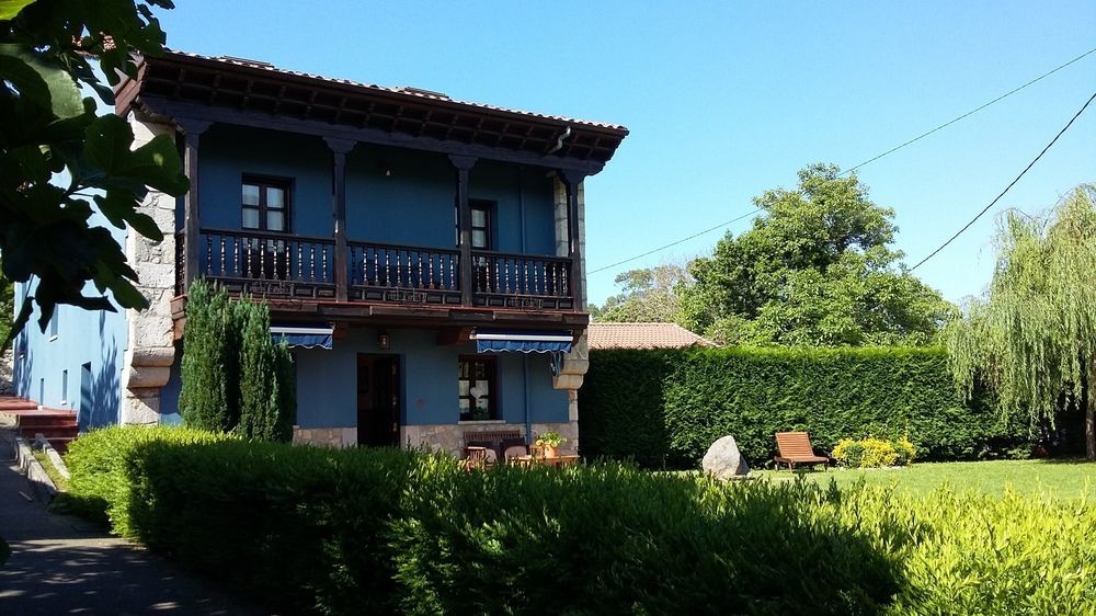 Villalen Hotel
